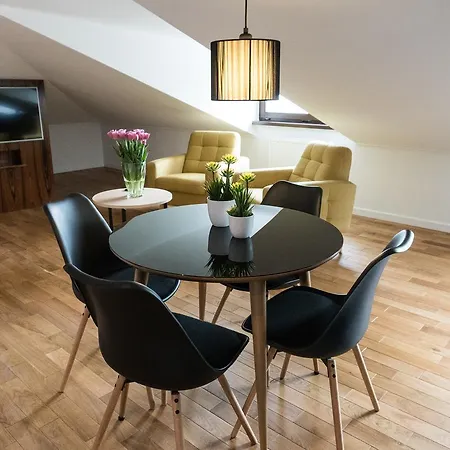 Parkhill Aparthotel 3*